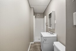 61 Johnson St, Unit 1 Left in Springfield, MA - Building Photo - Building Photo