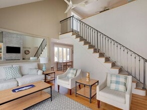 135 Ocean Ave in Kennebunkport, ME - Building Photo - Building Photo