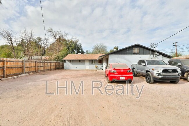 6022 S 3rd St in Phoenix, AZ - Building Photo - Building Photo