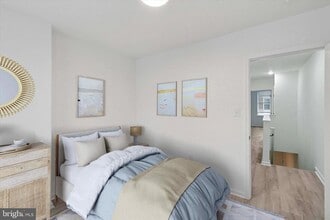 1529 N Hollywood St in Philadelphia, PA - Building Photo - Building Photo