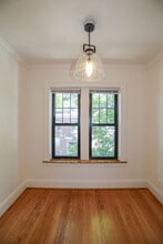 4415 N Hamilton Ave, Unit #2W in Chicago, IL - Building Photo - Building Photo