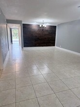 212 NW 46th Ct in Pompano Beach, FL - Building Photo - Building Photo