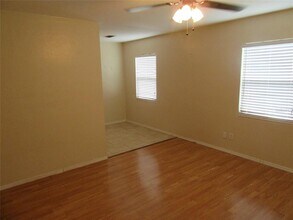 751 52nd Ave N in St. Petersburg, FL - Building Photo - Building Photo