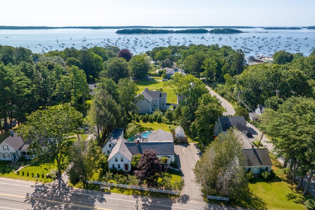 property at 239 Foreside Rd