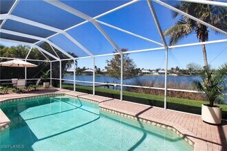 15542 Caloosa Creek Cir in Ft. Myers, FL - Building Photo - Building Photo