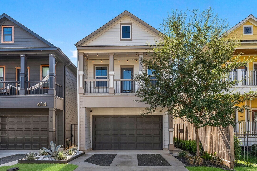 612 E 27th St in Houston, TX - Building Photo