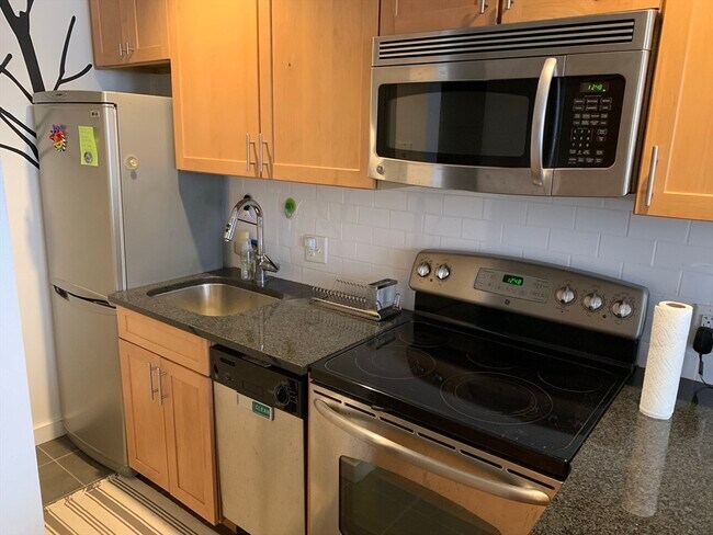 312 Columbus Ave, Unit 5 in Boston, MA - Building Photo - Building Photo