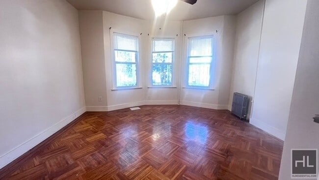 828 E 34th St in Brooklyn, NY - Building Photo - Building Photo