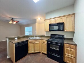 122 Sunburst Ct in Weatherford, TX - Building Photo - Building Photo