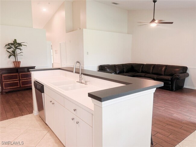 21301 Lancaster Run in Estero, FL - Building Photo - Building Photo
