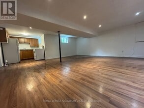281 The Queensway N in Georgina, ON - Building Photo - Building Photo