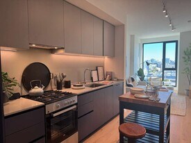 395 6th St in San Francisco, CA - Building Photo