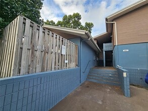 7611 Paula Dr in Tampa, FL - Foto de edificio - Building Photo