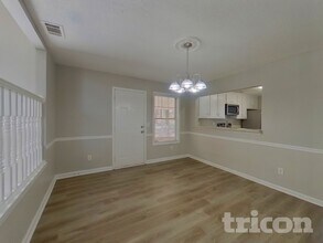 114 Windsor Cir in Stockbridge, GA - Building Photo - Building Photo