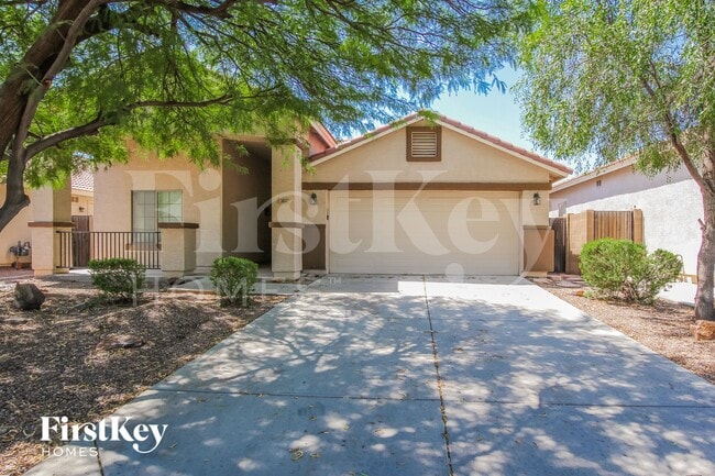 5033 W Nancy Ln in Phoenix, AZ - Foto de edificio - Building Photo