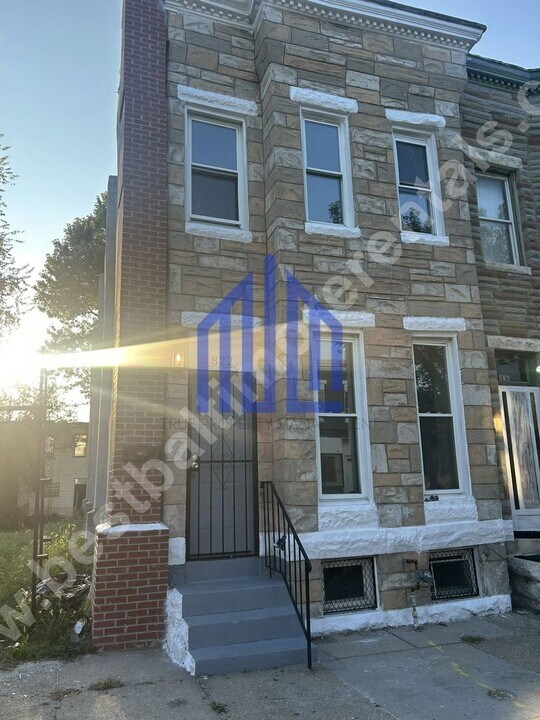 822 N Payson St in Baltimore, MD - Building Photo