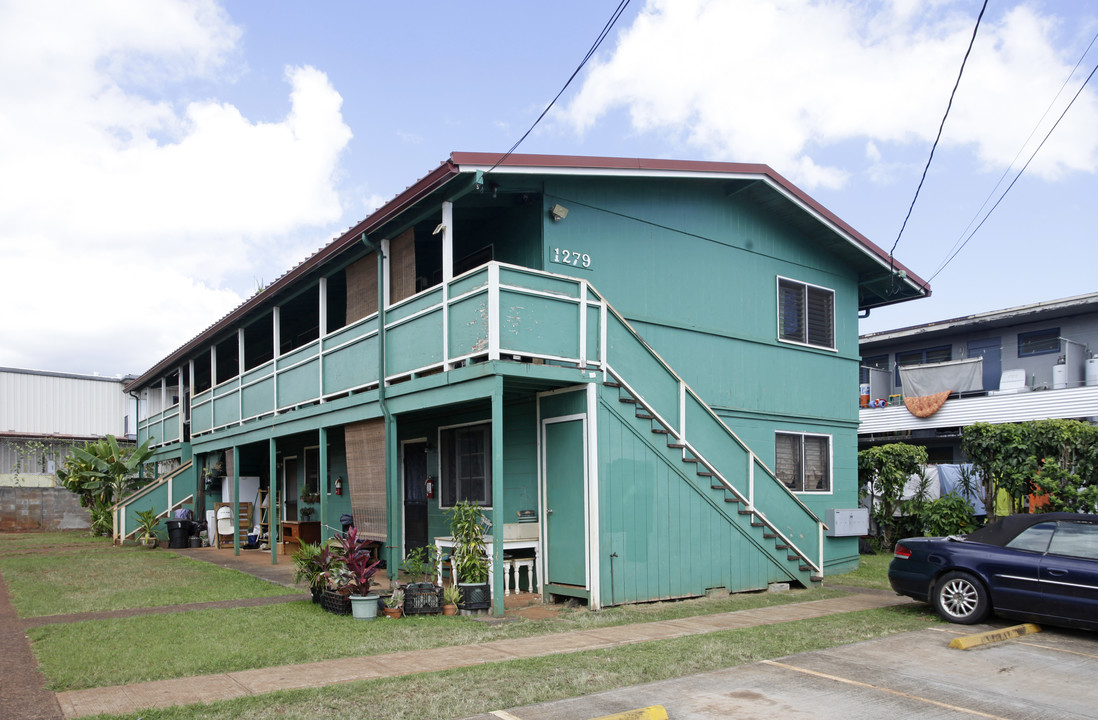 1279 Neal Ave in Wahiawa, HI - Building Photo