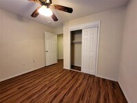 6102 Shadow Isle Ln photo'