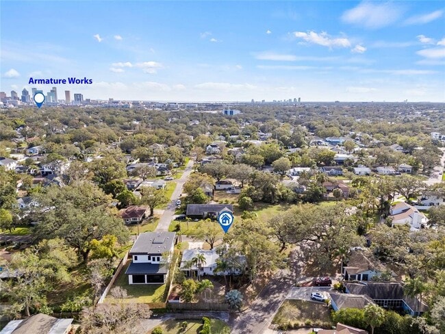 1023 W Ohio Ave in Tampa, FL - Building Photo - Building Photo