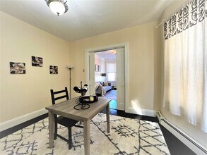 109 Oak St in Weehawken, NJ - Building Photo - Building Photo