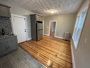 590 Walk Hill St, Unit 2 in Boston, MA - Building Photo - Building Photo