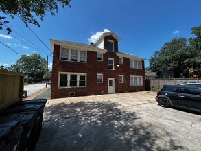 2021 Kane St in Houston, TX - Building Photo - Building Photo