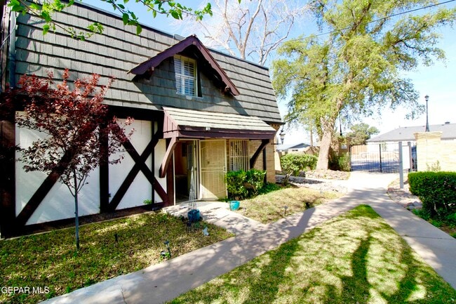 property at 350 Thunderbird Dr