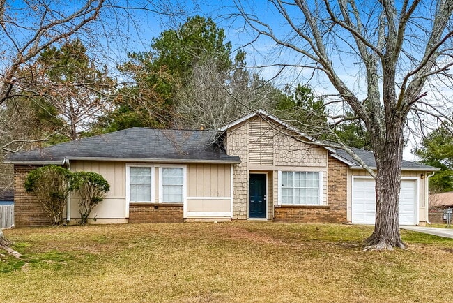 9512 Forest Knoll Dr