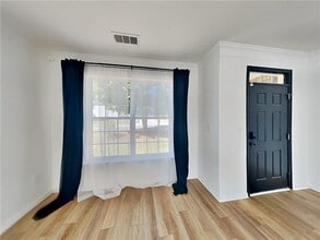 515 Bigelow Ct in College Park, GA - Building Photo - Building Photo