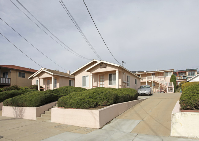 227 Watson Street - Monterey