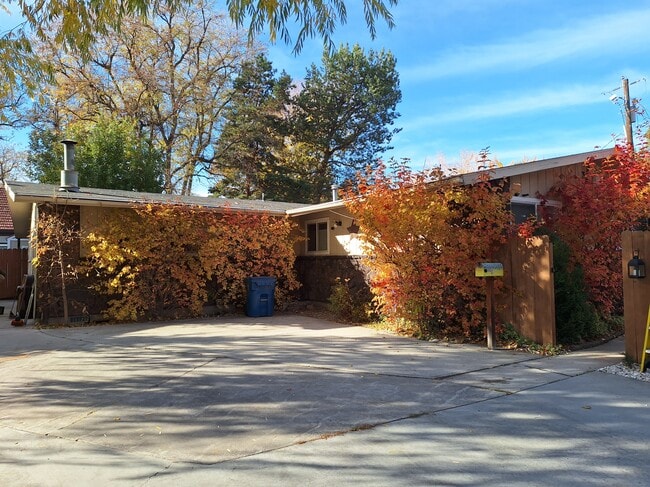 property at 2437 N Curtis Rd