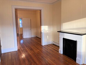 132 Griffith St-Unit -3 in Jersey City, NJ - Foto de edificio - Building Photo
