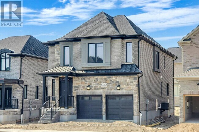 24 Hollybrook Trail in Kitchener, ON - Building Photo - Building Photo