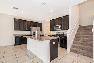 15217 Willow Arbor Cir in Orlando, FL - Building Photo - Building Photo