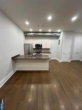 161 S Main St, Unit 204 in Hackensack, NJ - Building Photo - Building Photo