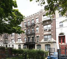 925 Saint Marks Ave Apartments