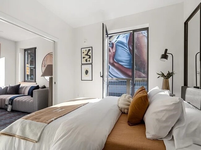 property at 87 Oxford St