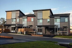 Felts Lane Town Homes in Spokane Valley, WA - Building Photo