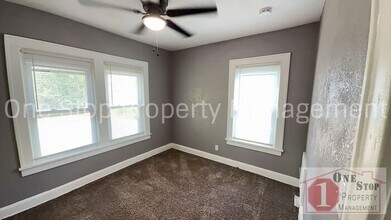 1808 E 67th Terrace in Kansas City, MO - Foto de edificio - Building Photo