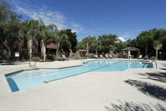 Dorinda Vista Apartments in Tucson, AZ - Building Photo - Building Photo