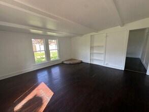 603 N Orange St in Fredericksburg, TX - Building Photo - Building Photo