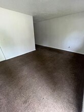 1706 Andrews Dr in Sauget, IL - Building Photo - Building Photo