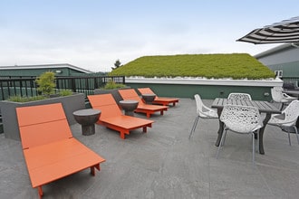 Sedona Apartments in Seattle, WA - Foto de edificio - Building Photo