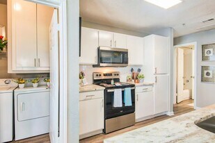 11220 West Rd in Houston, TX - Building Photo