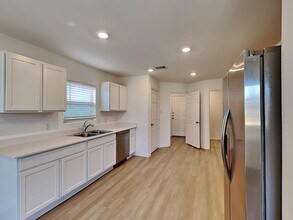 18719 Charter Elm Dr in Hockley, TX - Building Photo - Building Photo