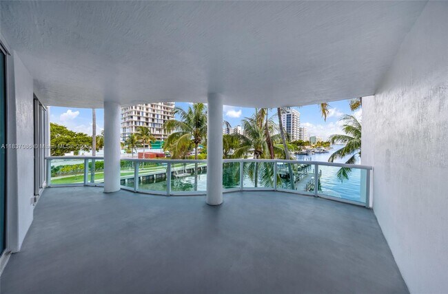 property at 7914 Harbor Island Dr