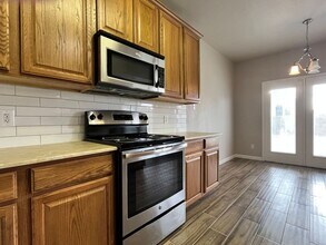 6008 Bridgewood Dr in Killeen, TX - Building Photo - Building Photo