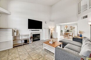 8409 Blazing Sun Ave in Las Vegas, NV - Building Photo