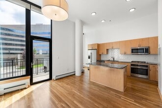 1240 S 2nd St in Minneapolis, MN - Building Photo - Building Photo