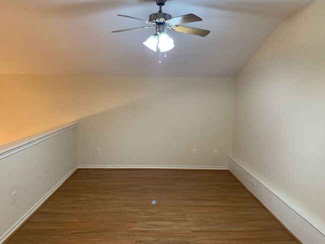 property at 1922 20th St